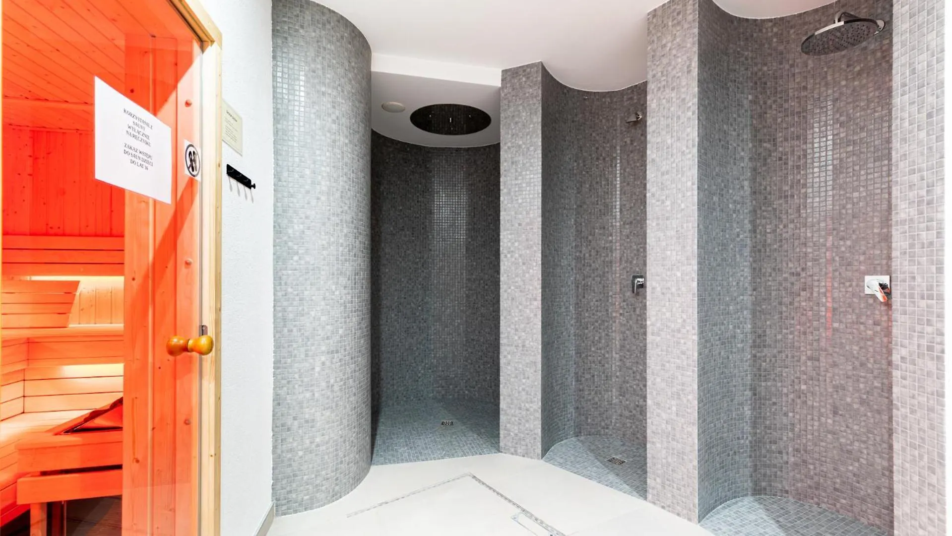 アパート Stone Hill Apartament Sunrise シクラルスカ・ポレンバ ポーランド